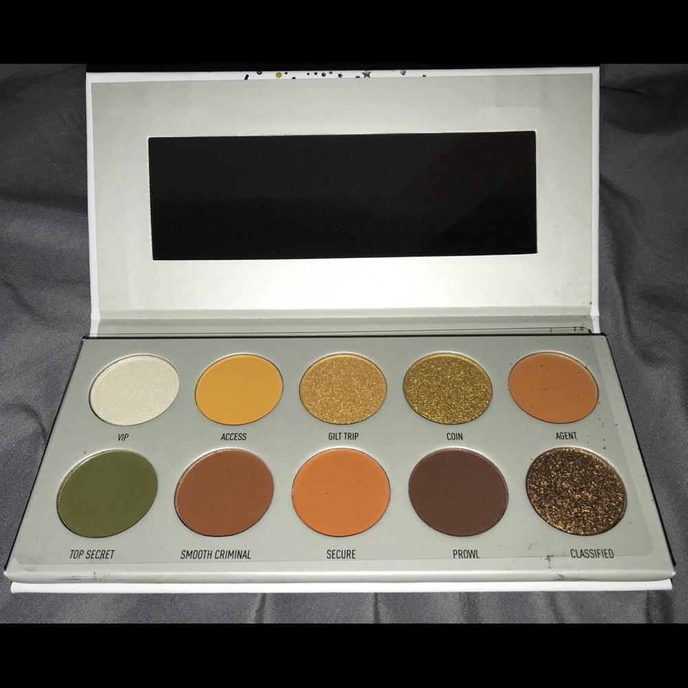 Armed and Gorgeous JH/MORPHE pallete